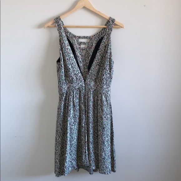 // Floral BCBG Dress // - Picture 3 of 5